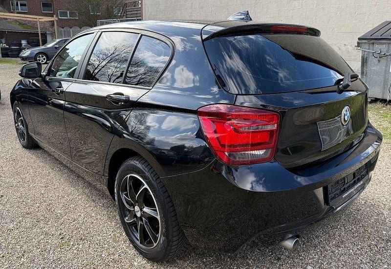 Gebraucht BMW 116 Advantage 116 PS (85 kW) 2013 Schwarz Kleinwagen