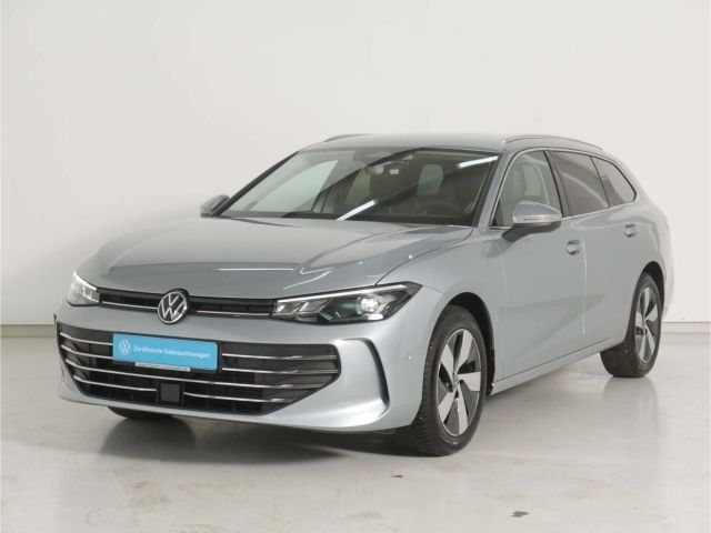 Gebraucht VW Passat Business 150 PS (110 kW) 2024 Silber Kombi
