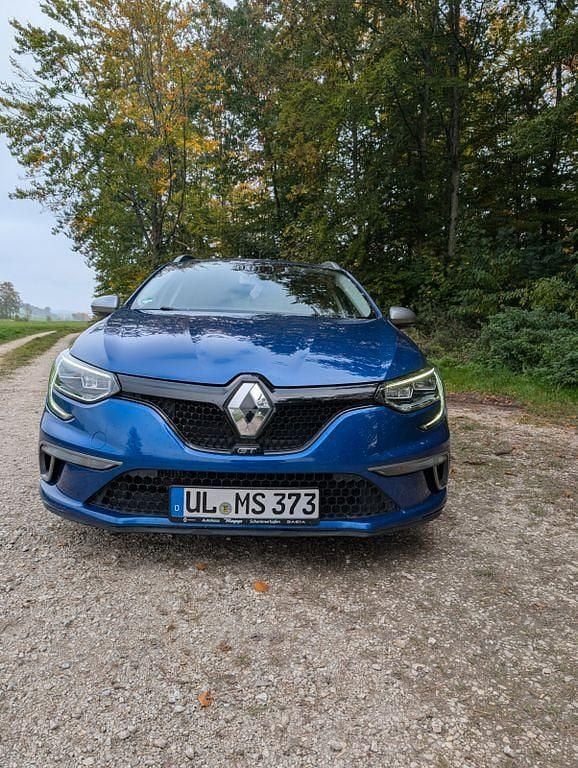 Blau Gebraucht 2017 Renault Mégane GT GT Coupé | 12.500 € (Fairer Preis) - Bild 1/4
