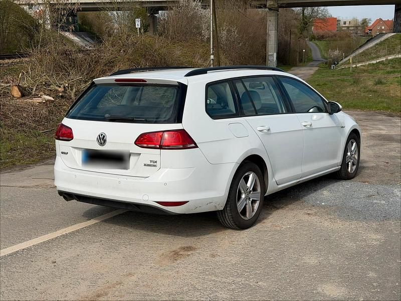 Gebraucht VW Golf VII 110 PS (80 kW) 2014 Weiß Kombi