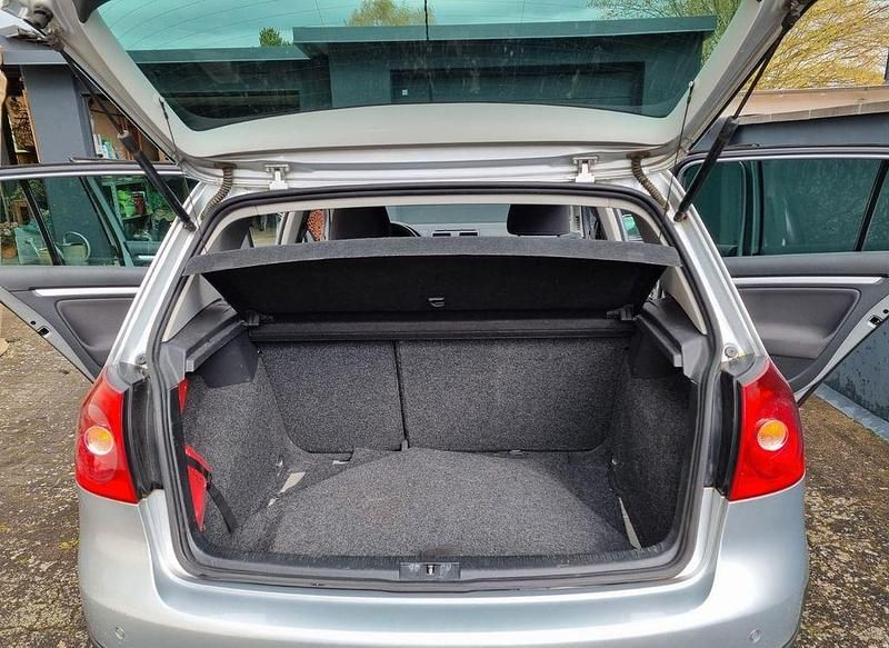 Gebraucht VW Golf VI 80 PS (58 kW) 2008 Silber Kleinwagen