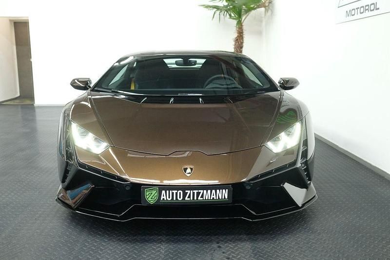 Gebraucht Lamborghini Huracán 639 PS (469 kW) 2024 Braun Coupé