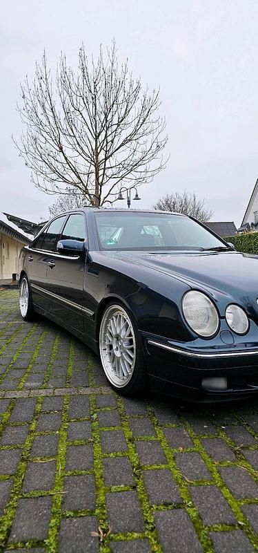 Gebraucht Mercedes E430 289 PS (212 kW) 2000 Limousine
