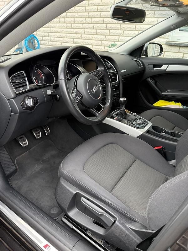 Gebraucht Audi A5 S-Line 176 PS (129 kW) 2016 Grau Coupé