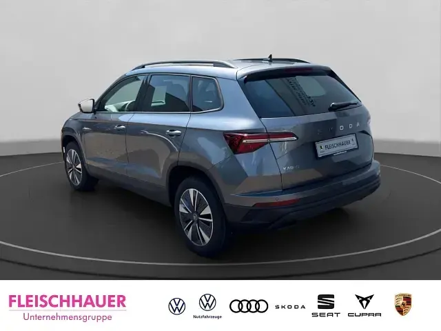 Neu Skoda Karoq 150 PS (110 kW) 2026 Grau SUV