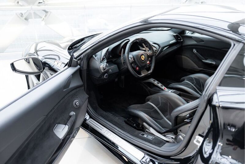 Schwarz Gebraucht 2019 Ferrari 488 | 229.999 € (Guter Preis) - Bild 1/4