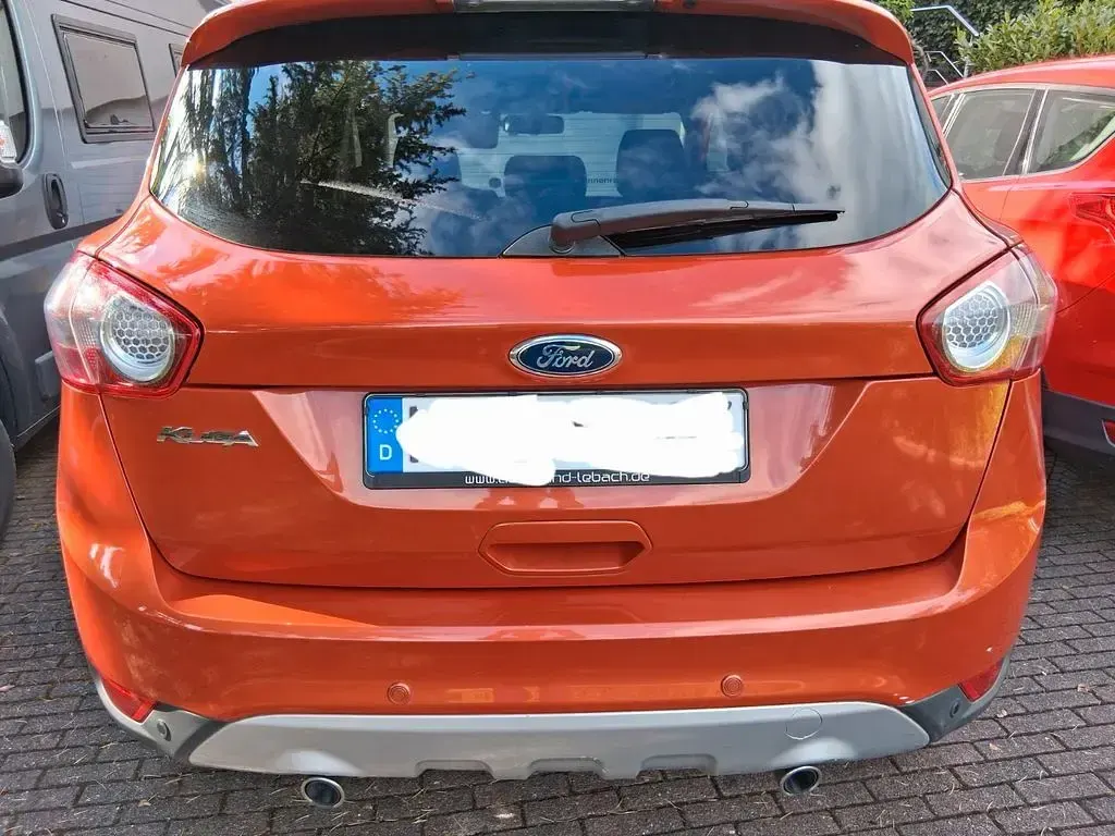 Gebraucht Ford Kuga Titanium 140 PS (102 kW) 2011 Orange SUV