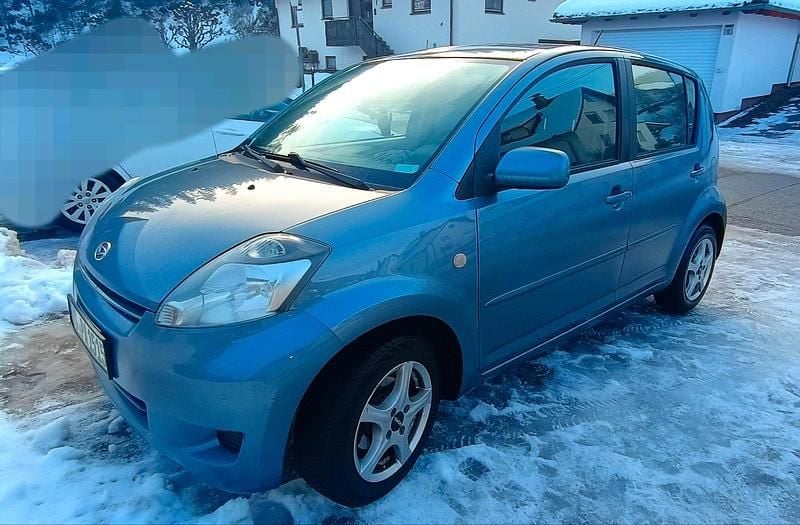 Gebraucht 2007 Daihatsu Sirion Kleinwagen | 2.199 € - Bild 1/4