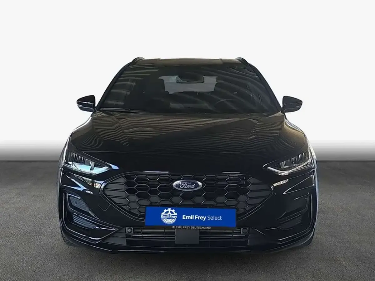 Gebraucht Ford Focus ST-Line X 125 PS (91 kW) 2024 Agate black metallic Kombi