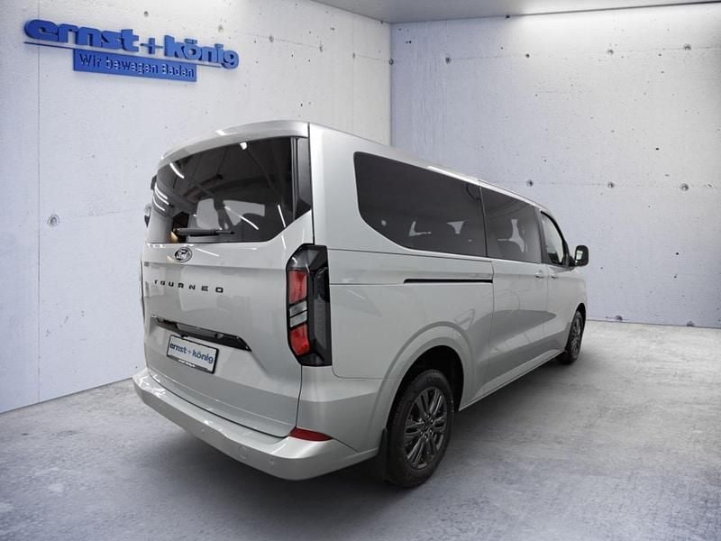 Neu Ford Tourneo Custom Titanium 2025 Van
