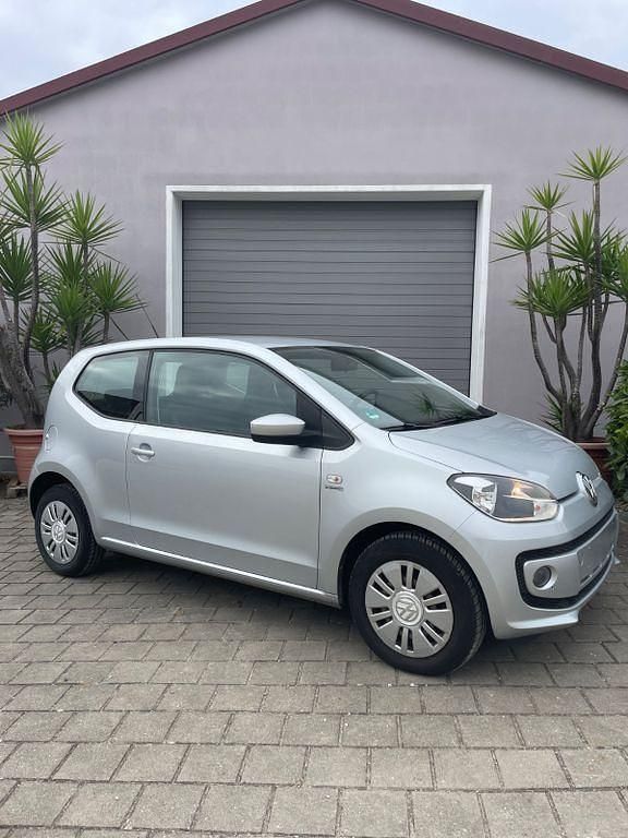 Silber Gebraucht 2015 VW up! move up! Kleinwagen | 4.980 € (Fairer Preis) - Bild 1/4
