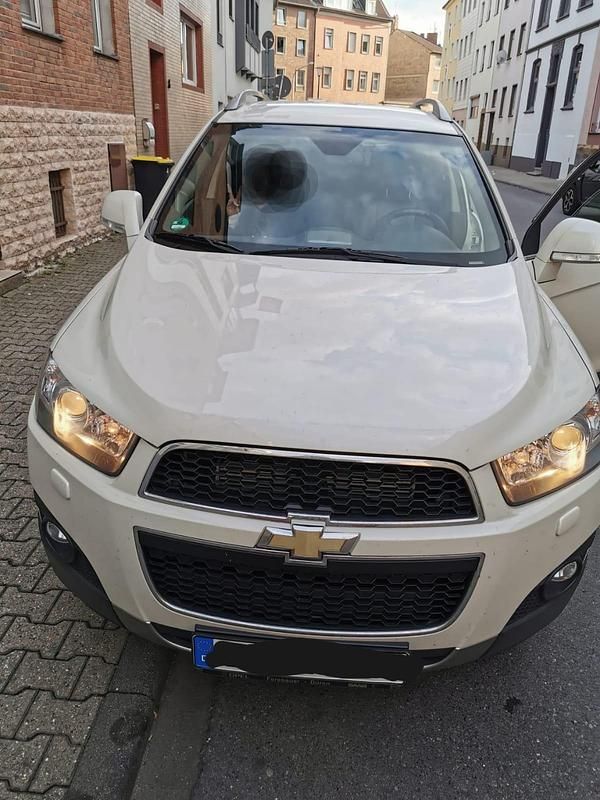 Gebraucht Chevrolet Captiva LTZ 184 PS (135 kW) 2011 Weiß SUV