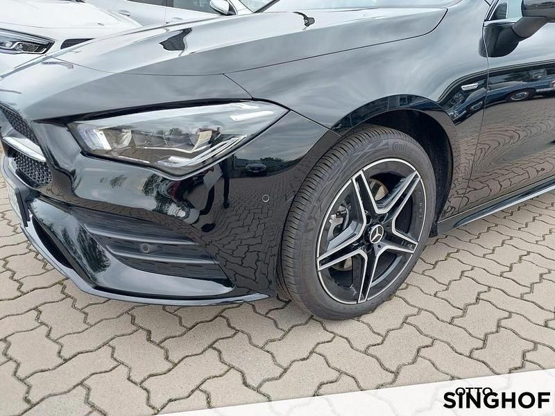 Gebraucht Mercedes CLA250e AMG 160 PS (117 kW) 2022 Schwarz Limousine