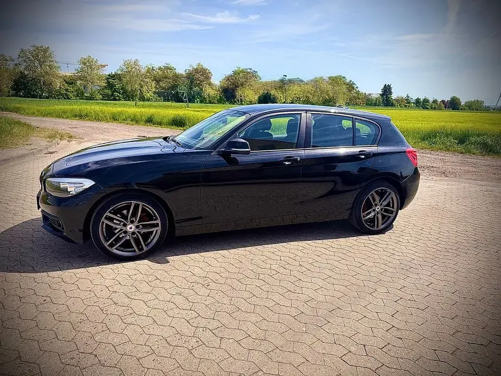 Gebraucht BMW 118 Advantage 136 PS (100 kW) 2016 Schwarz Kleinwagen
