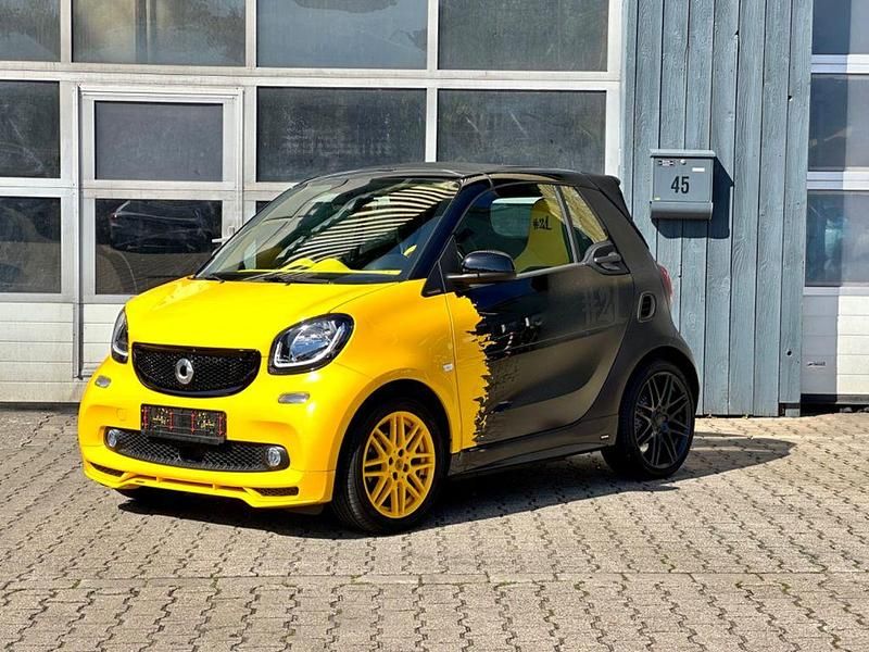 Schwarz Gebraucht 2019 Smart ForTwo Cabrio Brabus Cabrio | 39.000 € - Bild 1/4