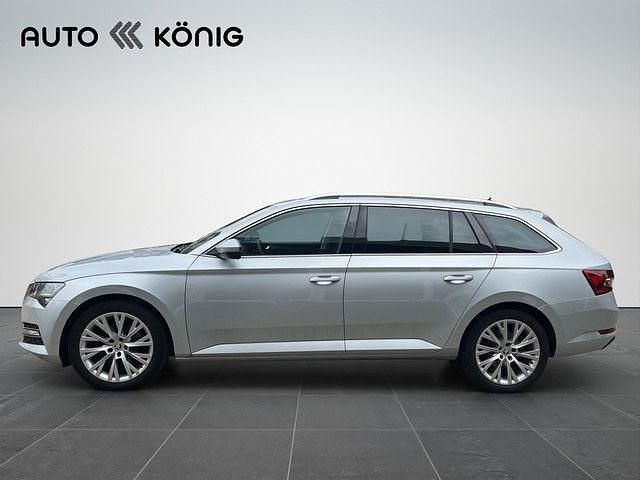 Gebraucht Skoda Superb Style 150 PS (110 kW) 2022 Brillantsilber metallic Kombi