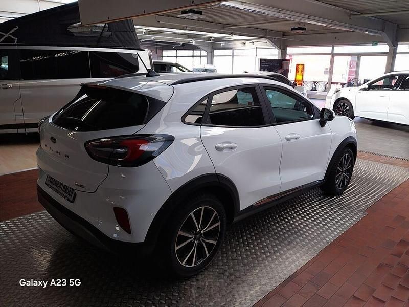 Gebraucht Ford Puma Titanium 125 PS (91 kW) 2021 Weiß SUV