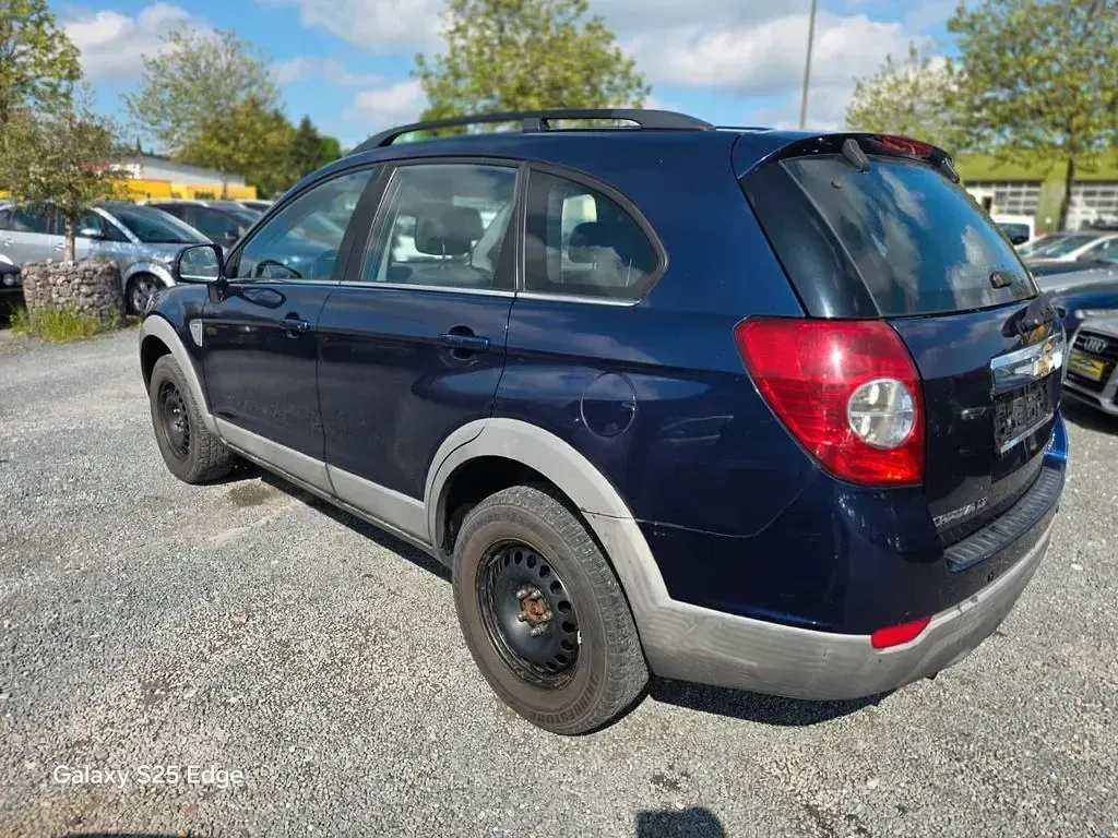 Używany Chevrolet Captiva LT 150 KM (110 kW) 2008 Niebieski SUV