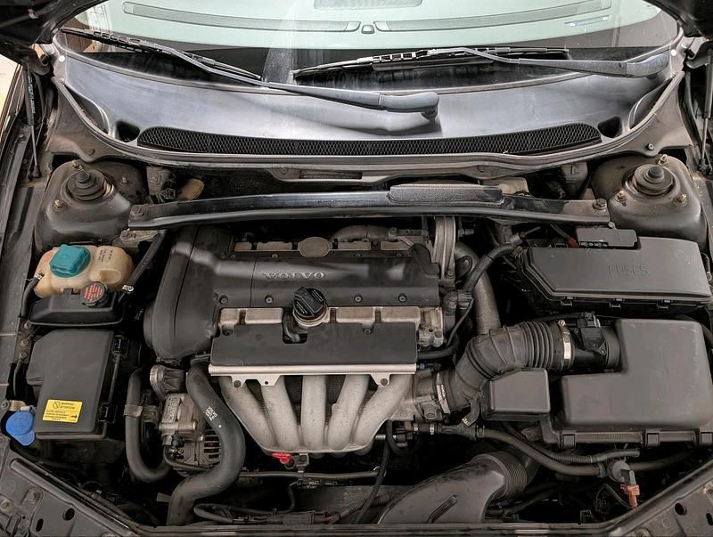 Gebraucht Volvo S60 140 PS (102 kW) 2004 Schwarz Limousine