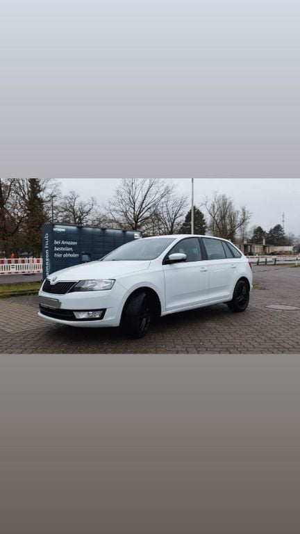 Weiß Gebraucht 2017 Skoda Rapid Style Limousine | 8.000 € (Superpreis) - Bild 1/4