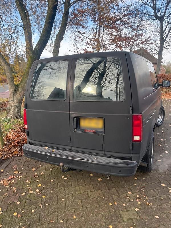 Second-hand GMC Safari 1993 Monovolum