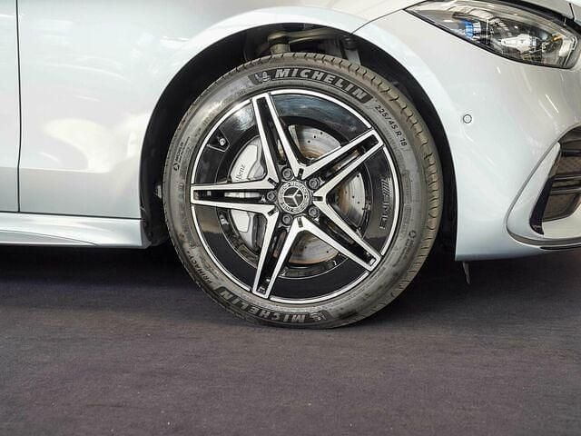 Gebraucht Mercedes C300e AMG line 204 PS (150 kW) 2023 Andere farbe Kombi