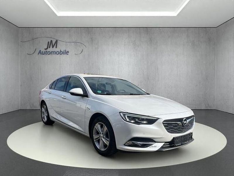 Gebraucht Opel Insignia Innovation 287 PS (211 kW) 2019 Weiß Limousine