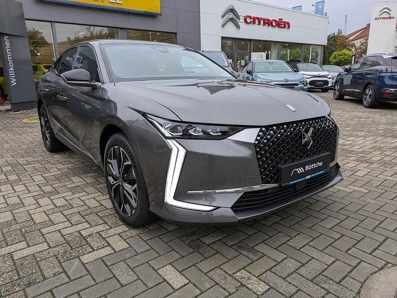 Gebraucht DS Automobiles DS4 Opera 131 PS (96 kW) 2023 Grau/typ aussenverkleidung metalliclackierung Limousine