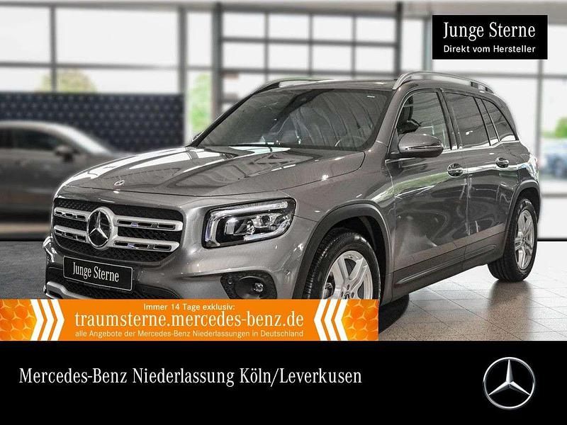 Mountain grau Gebraucht 2022 Mercedes GLB200 Style SUV | 34.490 € (Guter Preis) - Bild 1/3