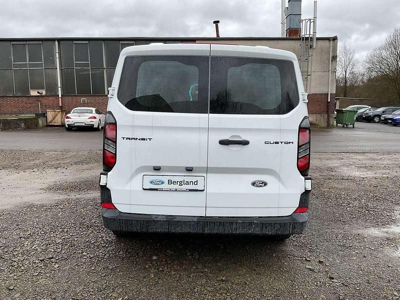 Gebraucht Ford Transit Custom Basis 110 PS (80 kW) 2024 Frozen white weiß Van