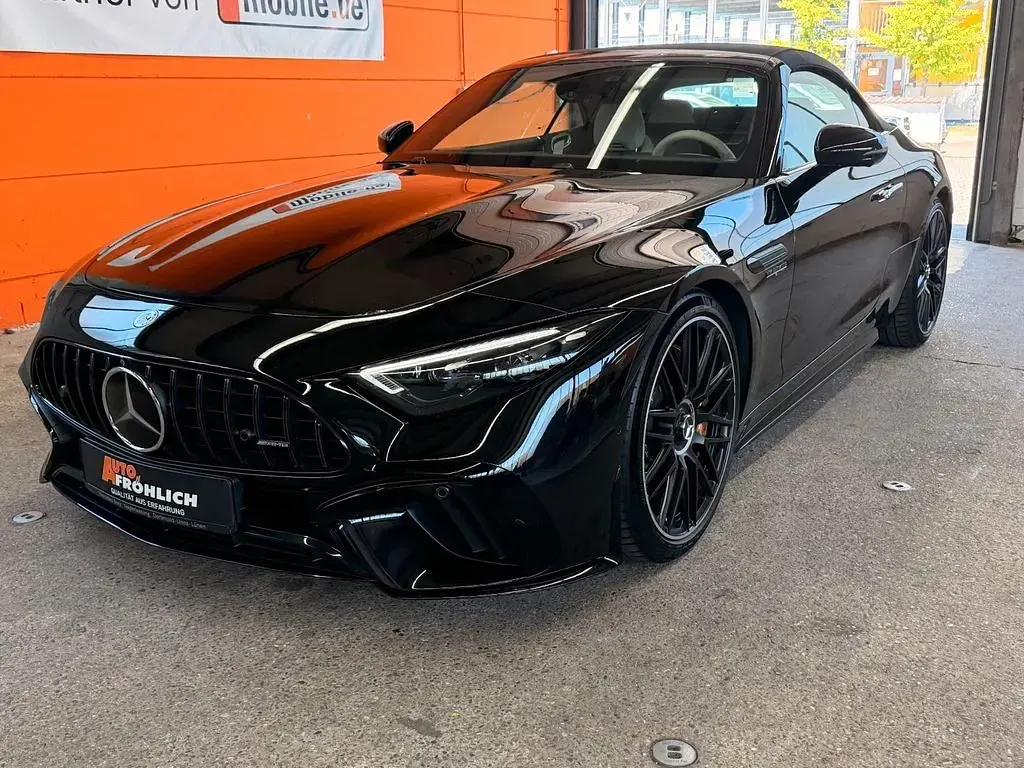 Gebraucht Mercedes SL63 AMG Premium Plus 585 PS (430 kW) 2022 Obsidianschwarz Cabrio