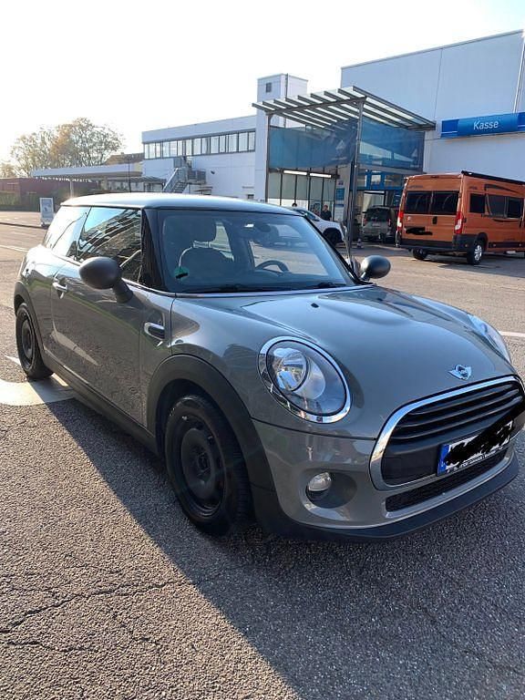 Gebraucht Mini ONE 102 PS (75 kW) 2017 Grau Kleinwagen