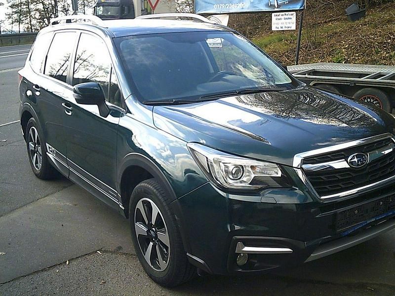 Gebraucht Subaru Forester 150 PS (110 kW) 2018 Grün SUV