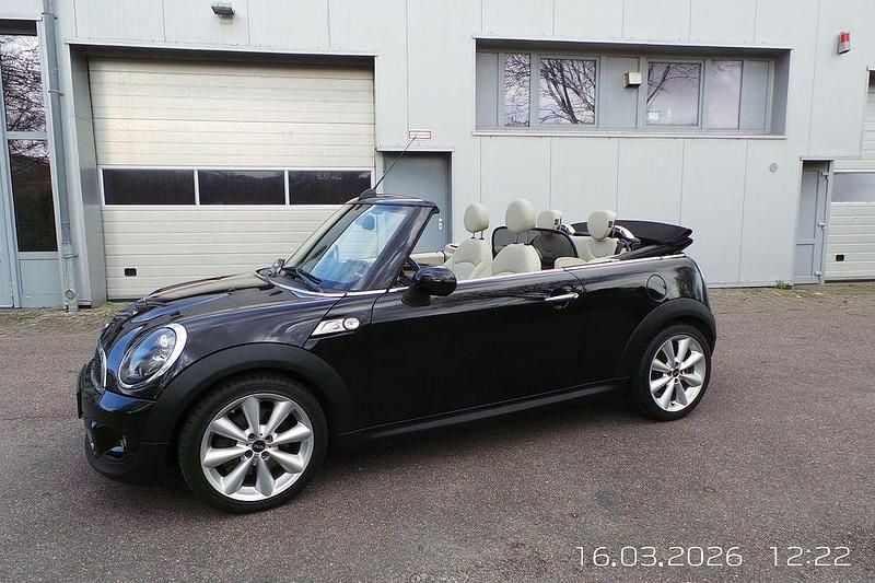 Gebraucht Mini Cooper S Cabriolet 184 PS (135 kW) 2011 Schwarz Cabrio