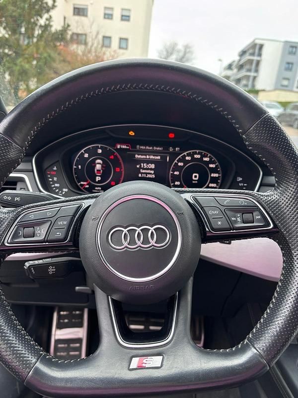 Gebraucht Audi A5 Comfort 286 PS (210 kW) 2018 Grau Limousine