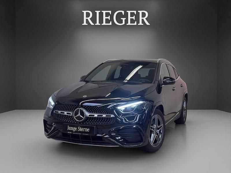Schwarz Gebraucht 2024 Mercedes GLA200 AMG SUV | 39.329 € (Guter Preis) - Bild 1/4