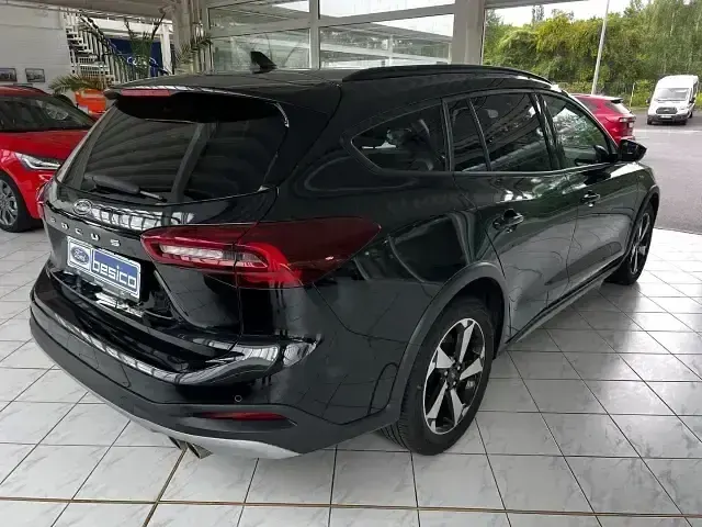 Używany Ford Focus Active X 125 KM (91 kW) 2024 Czarny Kombi
