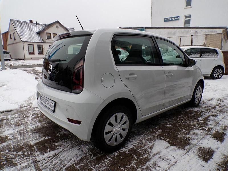 Gebraucht VW up! move up! 65 PS (47 kW) 2021 Pure white Kleinwagen