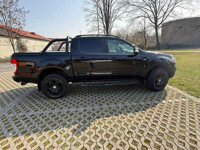Second-hand Ford Ranger Limited 200 CP (147 kW) 2017 Negru Pickup