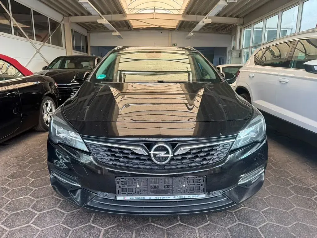 Gebraucht Opel Astra Business 105 PS (77 kW) 2020 Schwarz Kombi