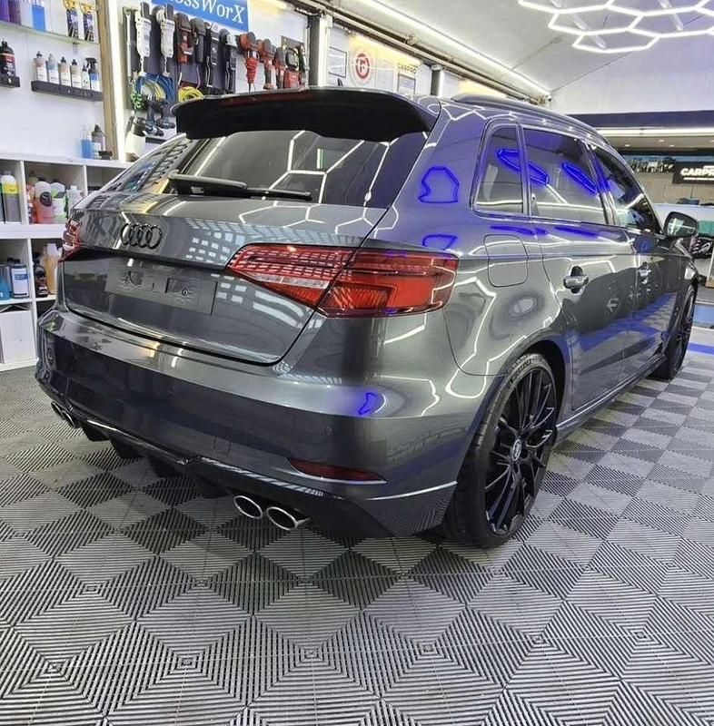 Gebraucht Audi S3 Sportback Design 300 PS (220 kW) 2019 Grau Kleinwagen