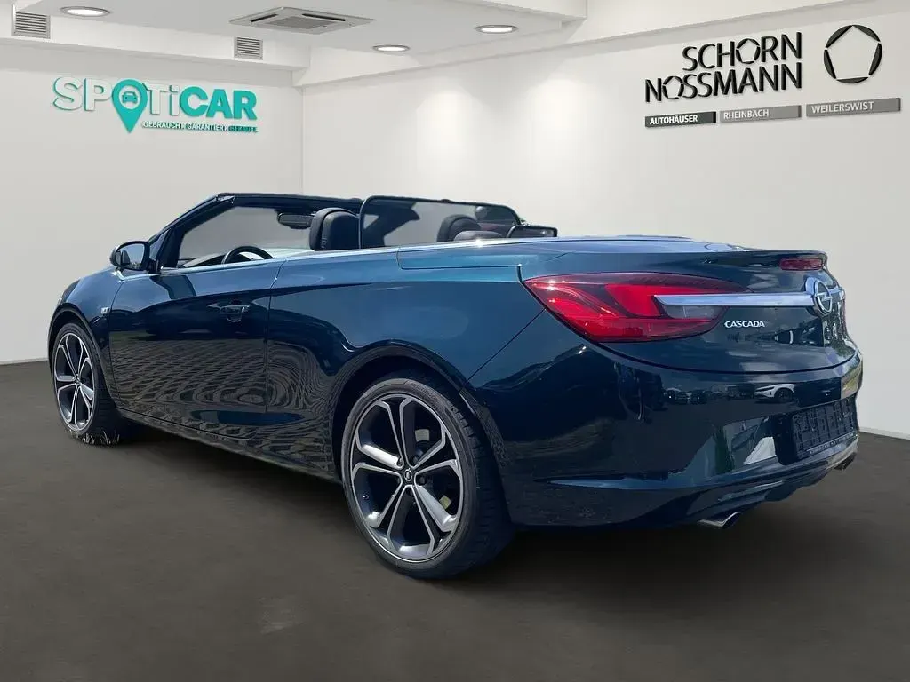 Gebraucht Opel Cascada Innovation 200 PS (147 kW) 2017 Gruen Cabrio
