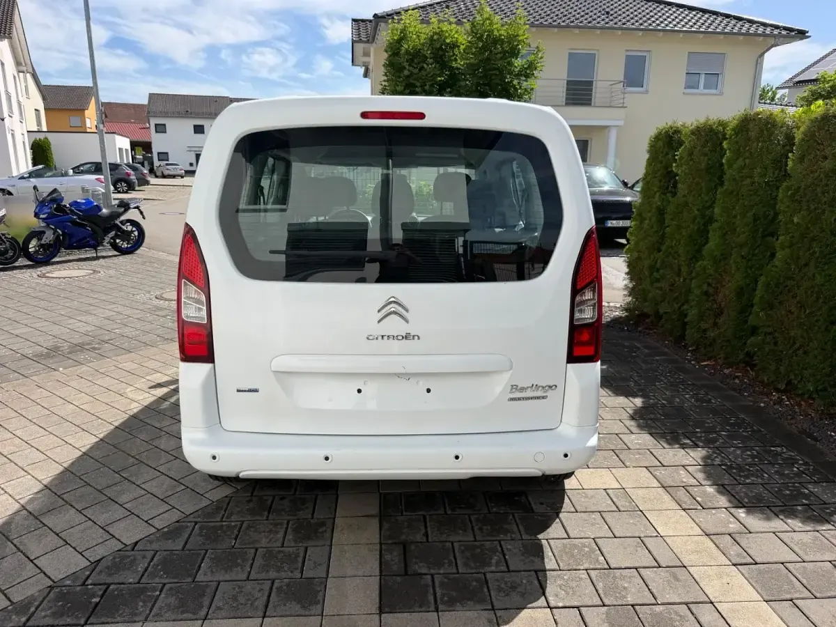 Gebraucht Citroën Berlingo 99 PS (72 kW) 2015 Weiß Van / Kleinbus