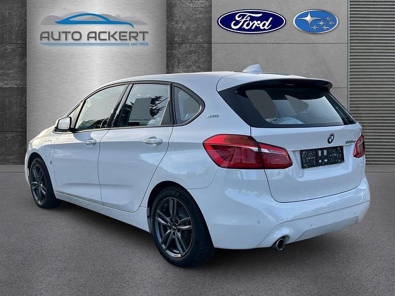 Gebraucht BMW 225 Active Tourer Performance 224 PS (164 kW) 2019 Weiss Van / Kleinbus
