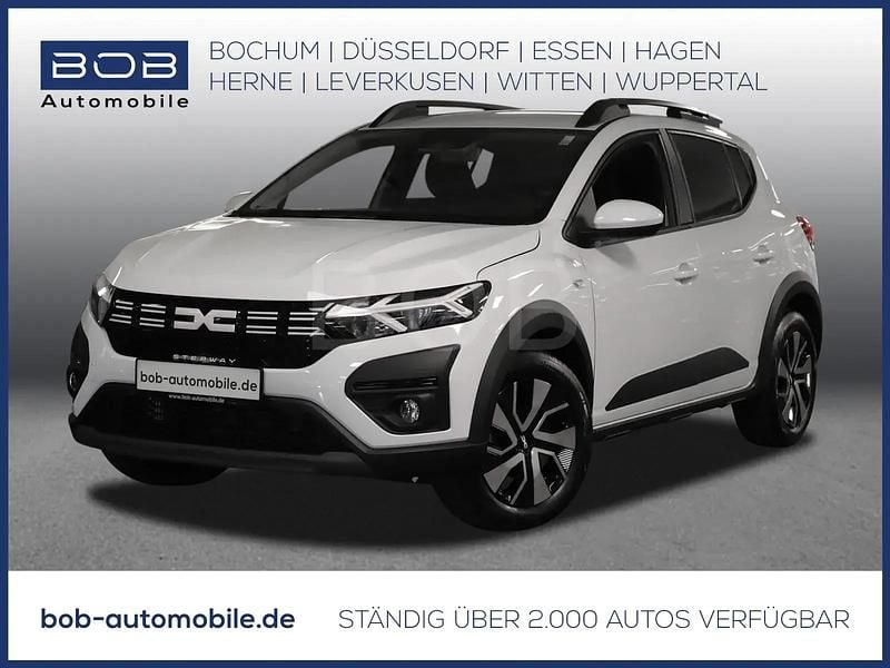 Arktisweiß (weiß) Gebraucht 2025 Dacia Sandero Expression Kleinwagen | 17.333 € (Guter Preis) - Bild 1/3