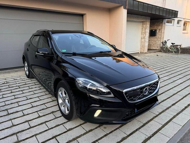 Gebraucht Volvo V40 CC You! 190 PS (139 kW) 2015 Schwarz Kombi