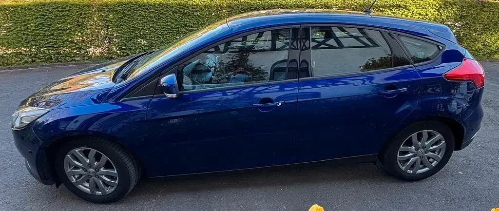 Gebraucht Ford Focus 95 PS (69 kW) 2017 Blau Limousine