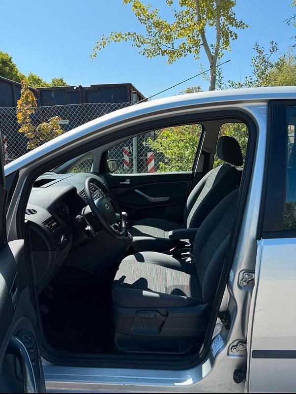 Gebraucht Ford C-MAX 101 PS (74 kW) 2007 Silber Van / Kleinbus