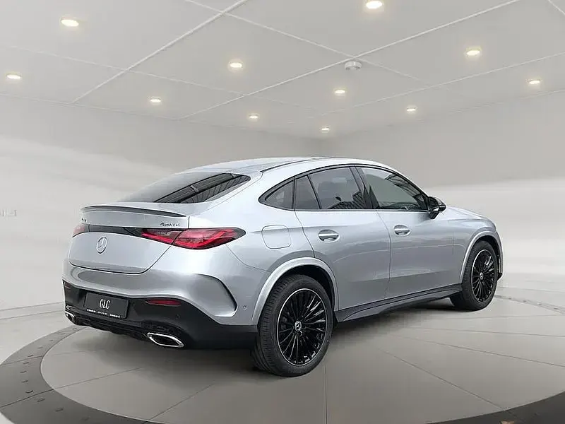 Gebraucht Mercedes GLC200 204 PS (150 kW) 2026 Silber hightechsilber metallic SUV