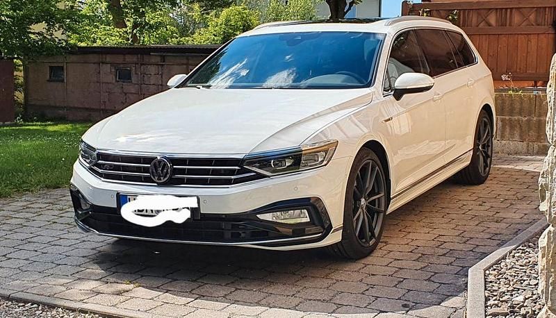 Gebraucht VW Passat 272 PS (200 kW) 2019 Weiß Kombi